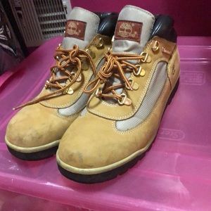 Men’s size 7 Timberland boots